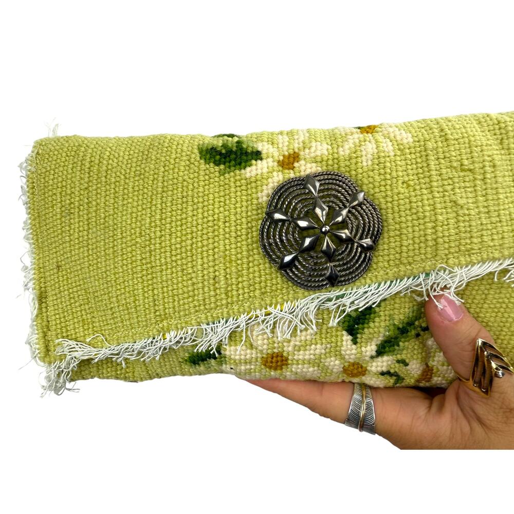 Vintage handmade upcycled designer green daisy woven clutch